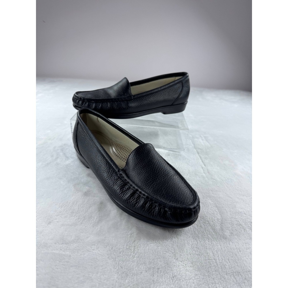 SAS Simplify Tripad Loafers Women's 9.5N Navy Blue Leather Slip-On Comfort Shoes